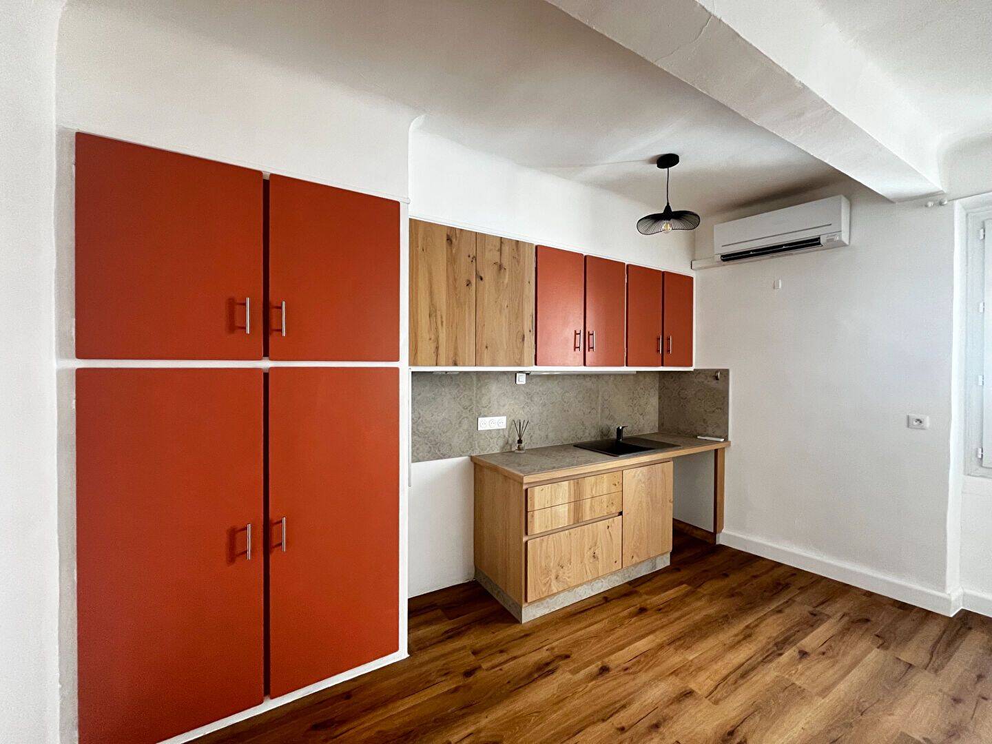 Maison 3 pièces 70 m² · à Saint-Maximin-la-Sainte-Baume · 70 m² · 820 €
