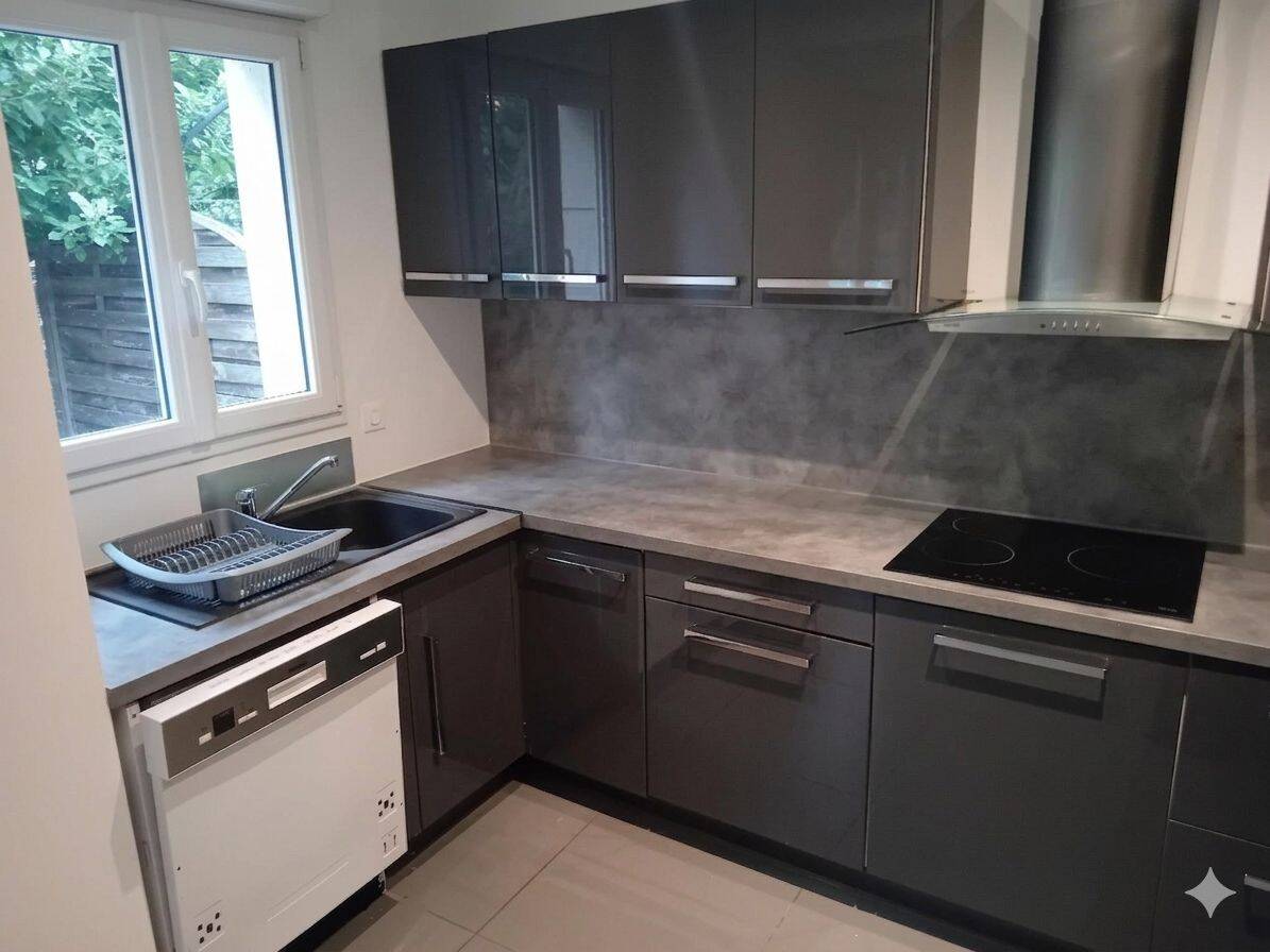 1 pièce 11 m² · à Sucy-en-Brie · 11,3 m² · 489 €/mois