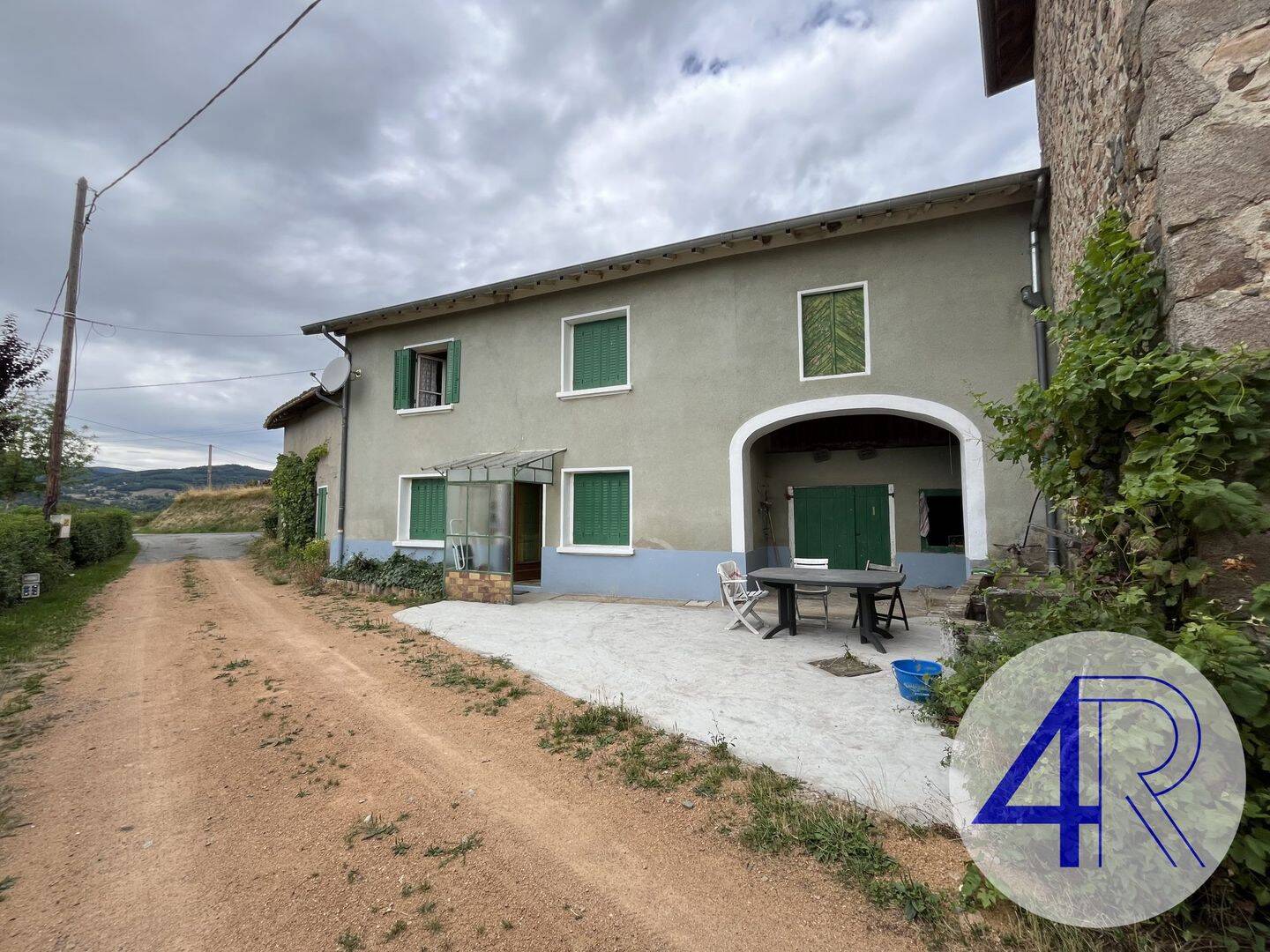 Maison 4 pièces 93 m² · à Les Ardillats · 93,5 m² · 738 €/mois