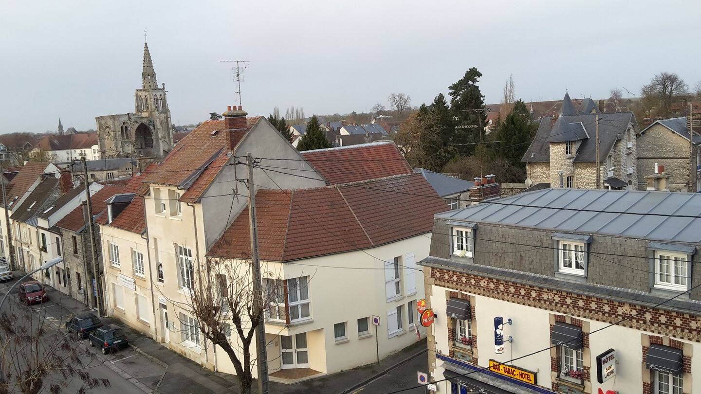 Appartement 2 pièces 47 m² · à Crépy-en-Valois · 47 m² · 645 €