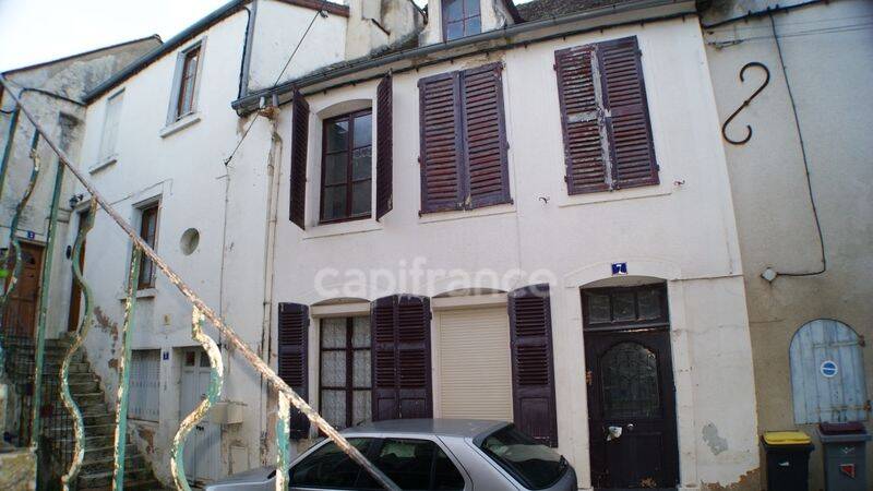 Maison 3 pièces 87 m² · à Montbard · 87 m² · 30 000 €