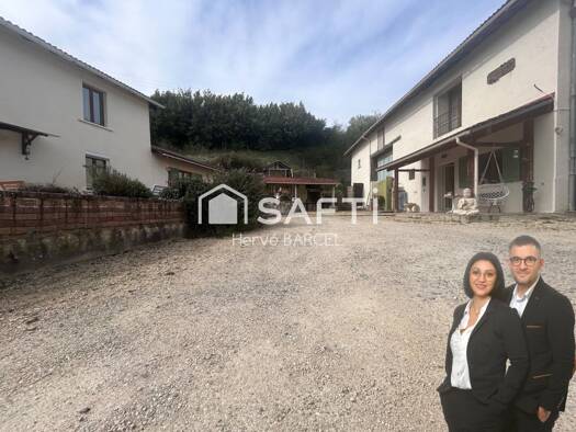 Maison à vendre 450 000 € 12 pièces 6 chambres 279 m² 3 564 m² de terrain Moidieu-Détourbe 38440