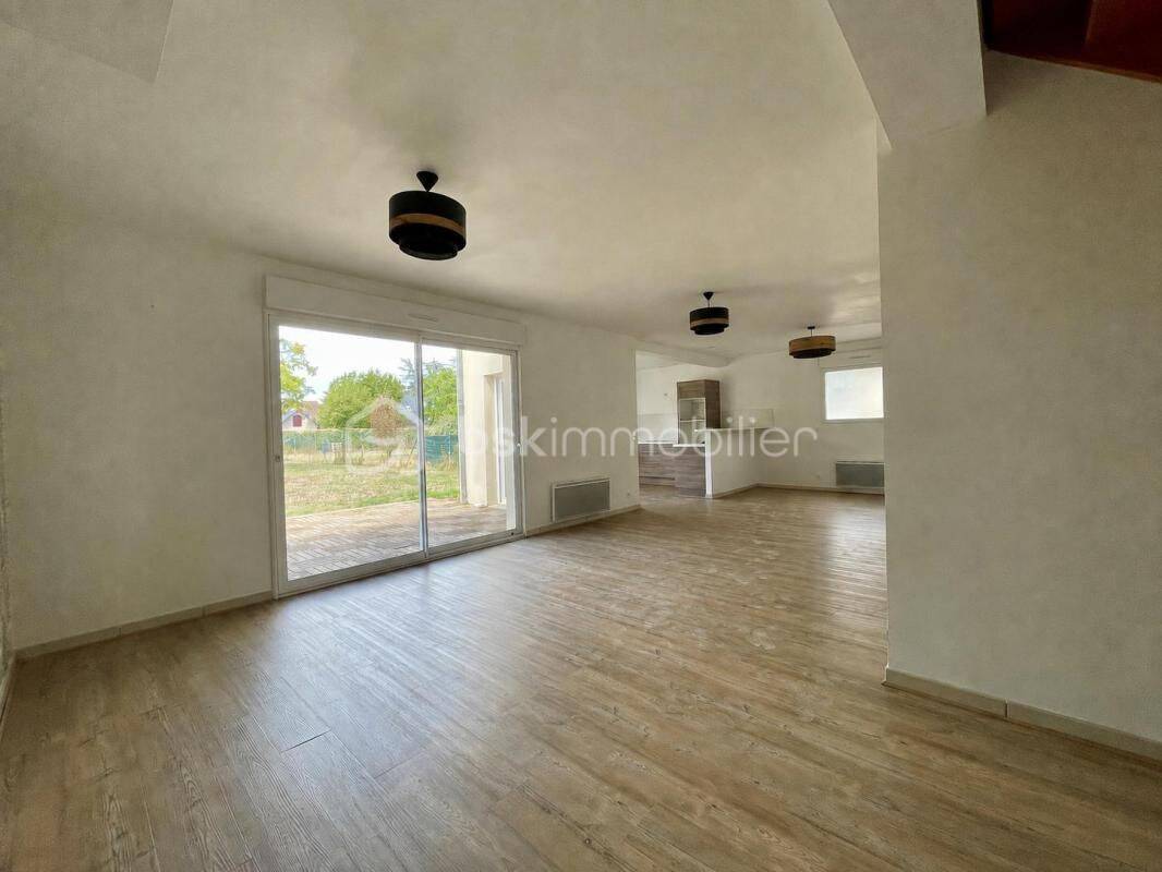 Maison 6 pièces 139 m² · à Esvres · 139 m² · 329 000 €
