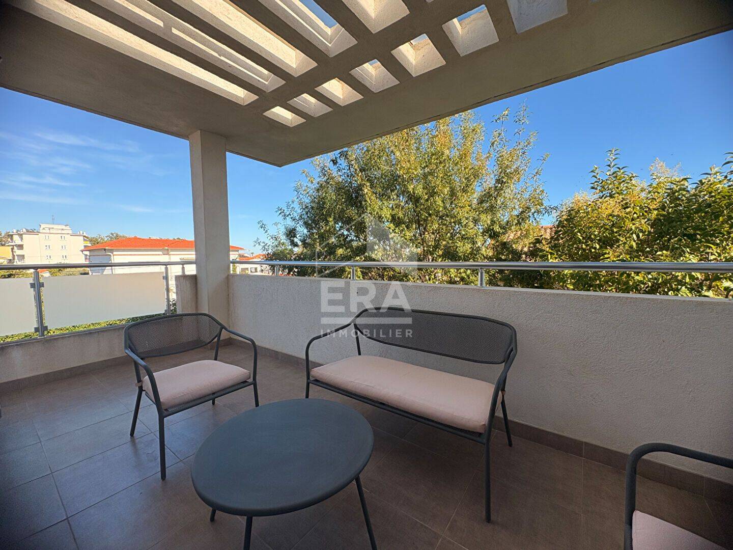 Appartement 3 pièces 80 m² · à Villeneuve-Loubet · 80 m² · 1 990 €/mois