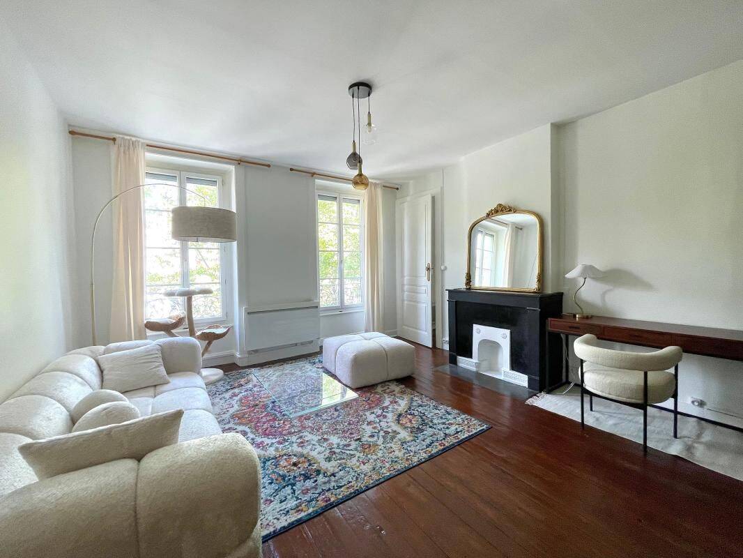 Appartement 2 pièces 68 m² · à Lyon 2ème Arrondissement · 67,5 m² · 1 400 €