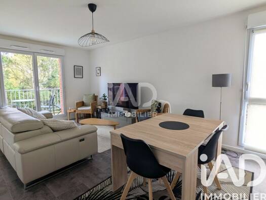Appartement à vendre 232 000 € 3 pièces 2 chambres 66 m² Étage 2/2 Phalempin 59133