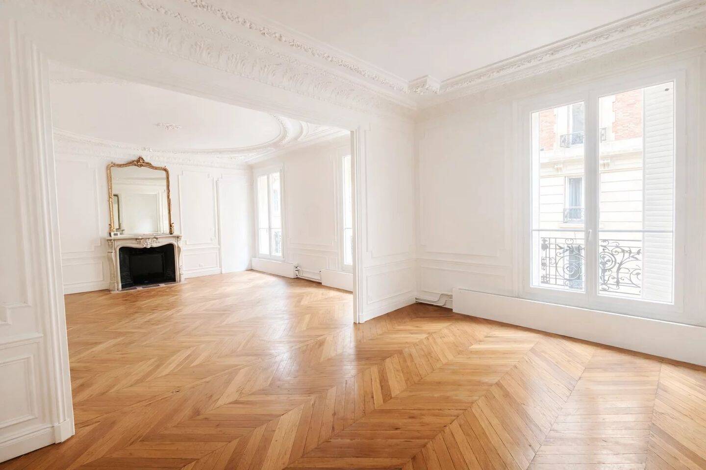 Appartement 5 pièces 176 m² · à Paris 16ème Arrondissement · 176 m² · 8 000 €