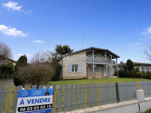 Demeure à vendre 259 000 € 6 pièces 4 chambres 140 m² Centre Ville I Marmande 47200