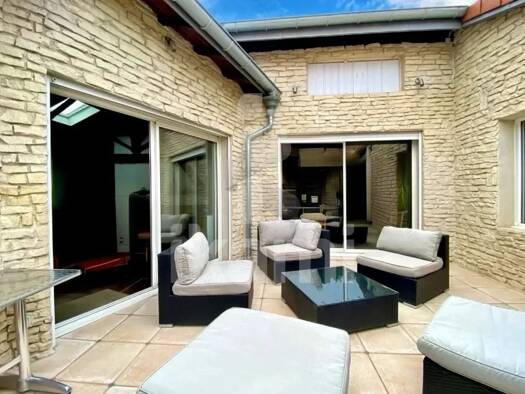 Maison à vendre 350 000 € 6 pièces 3 chambres 230 m² Chatiou-Duchesne Romans-sur-Isère 26100