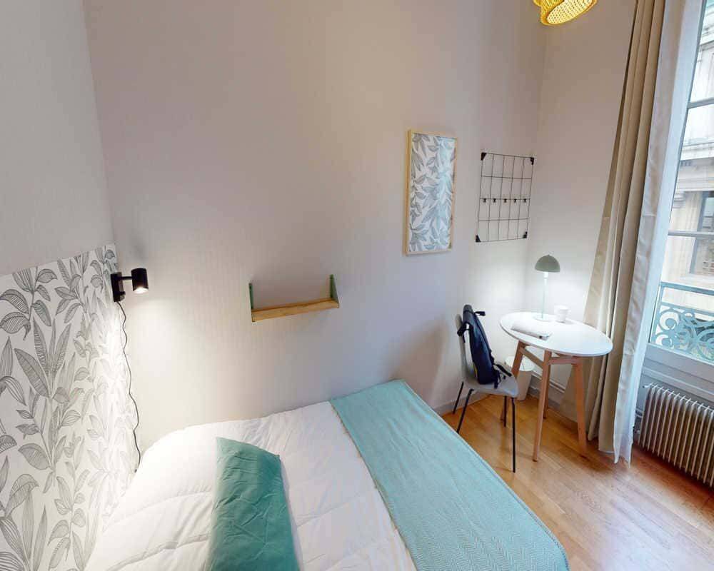 1 pièce 15 m² · à Lyon 2ème Arrondissement · 15 m² · 810 €