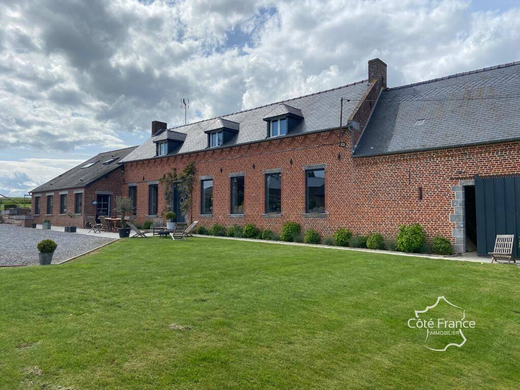 Maison 10 pièces 210 m² · à La Neuville-lès-Dorengt · 210 m² · 349 000 €