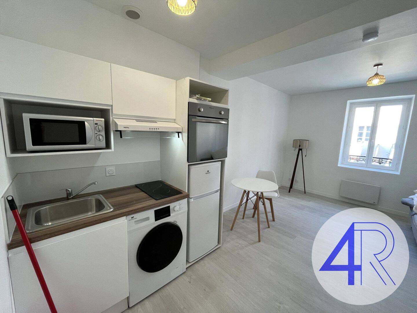 Appartement 1 pièce 24 m² · à Belleville-en-Beaujolais · 24,2 m² · 430 €/mois
