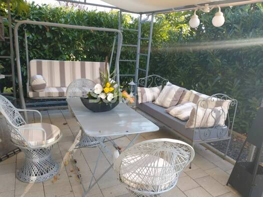 Maison en viager occupé Bouquet 80 000 € 5 pièces 2 chambres 87 m² 2 336 m² de terrain Cuisery 71290