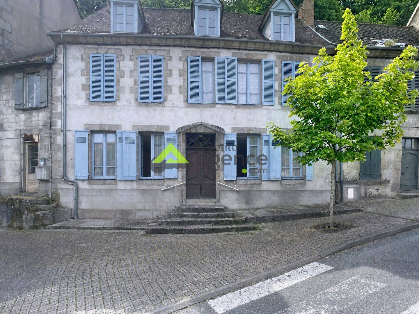 Maison 4 pièces 125 m² · à Aubusson · 125 m² · 108 800 €
