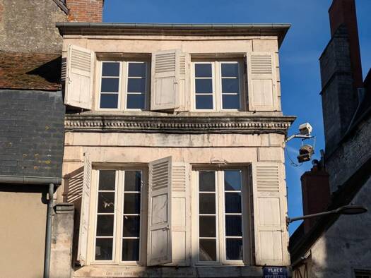 Duplex à vendre 69 000 € 3 pièces 2 chambres 50 m² Étage 1/2 Seyr La Charité-sur-Loire 58400