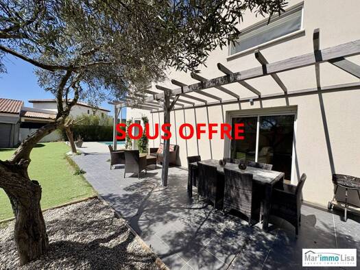 Villa à vendre 459 000 € 4 pièces 3 chambres 125 m² 436 m² de terrain Lamanon 13113