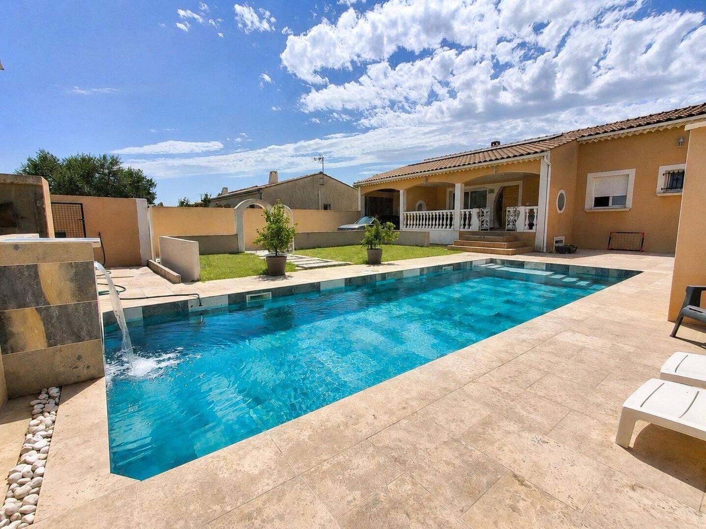 Maison 5 pièces 128 m² · à Pierrelatte · 128 m² · 345 000 €