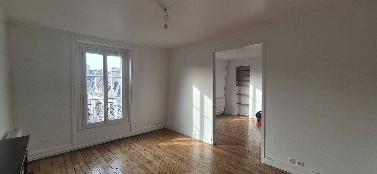 Appartement 3 pièces 72 m² · à Paris 5ème Arrondissement · 72,3 m² · 2 360 €/mois