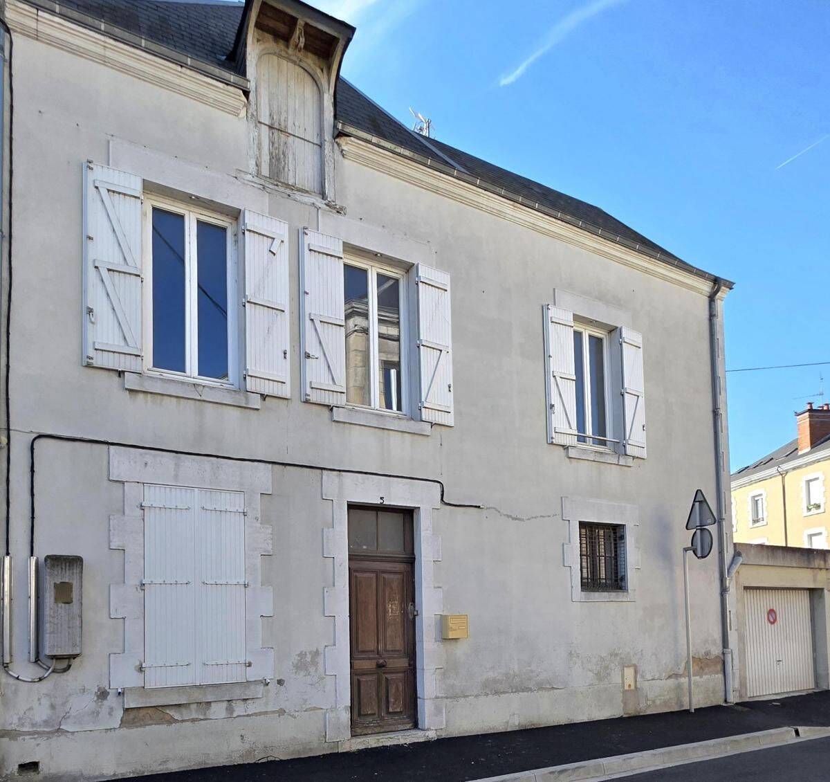 Maison 89 m² · à Vierzon · 88,7 m² · 58 800 €
