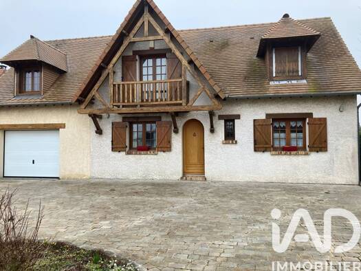 Maison à vendre 368 000 € 5 pièces 4 chambres 184 m² Reuilly 27930