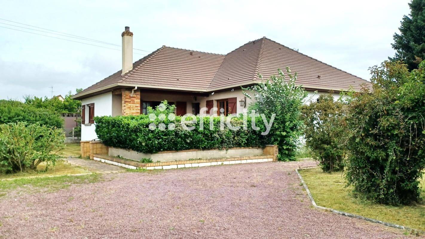 Maison 7 pièces 163 m² · à Doudeauville-en-Vexin · 163 m² · 252 000 €