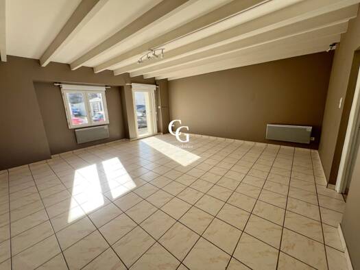 Maison à vendre 152 000 € 3 pièces 2 chambres 86 m² 79 m² de terrain L'Herbergement 85260