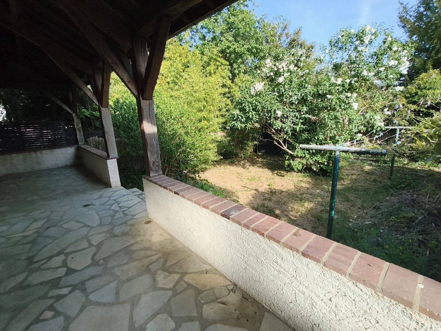 Maison 4 pièces 95 m² · à Bessé-sur-Braye · 95 m² · 90 000 €