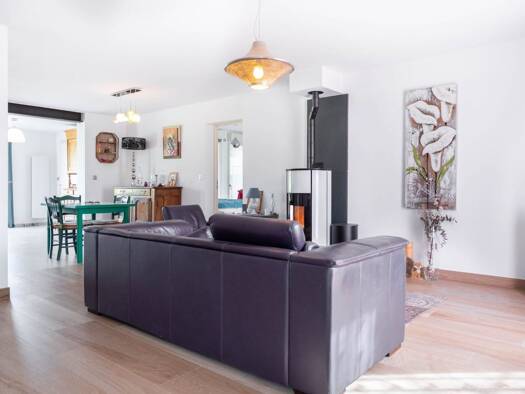 Maison de plain-pied à vendre - Première occupation 334 900 € 5 pièces 4 chambres 141 m² 720 m² de terrain Petit-Mars 44390