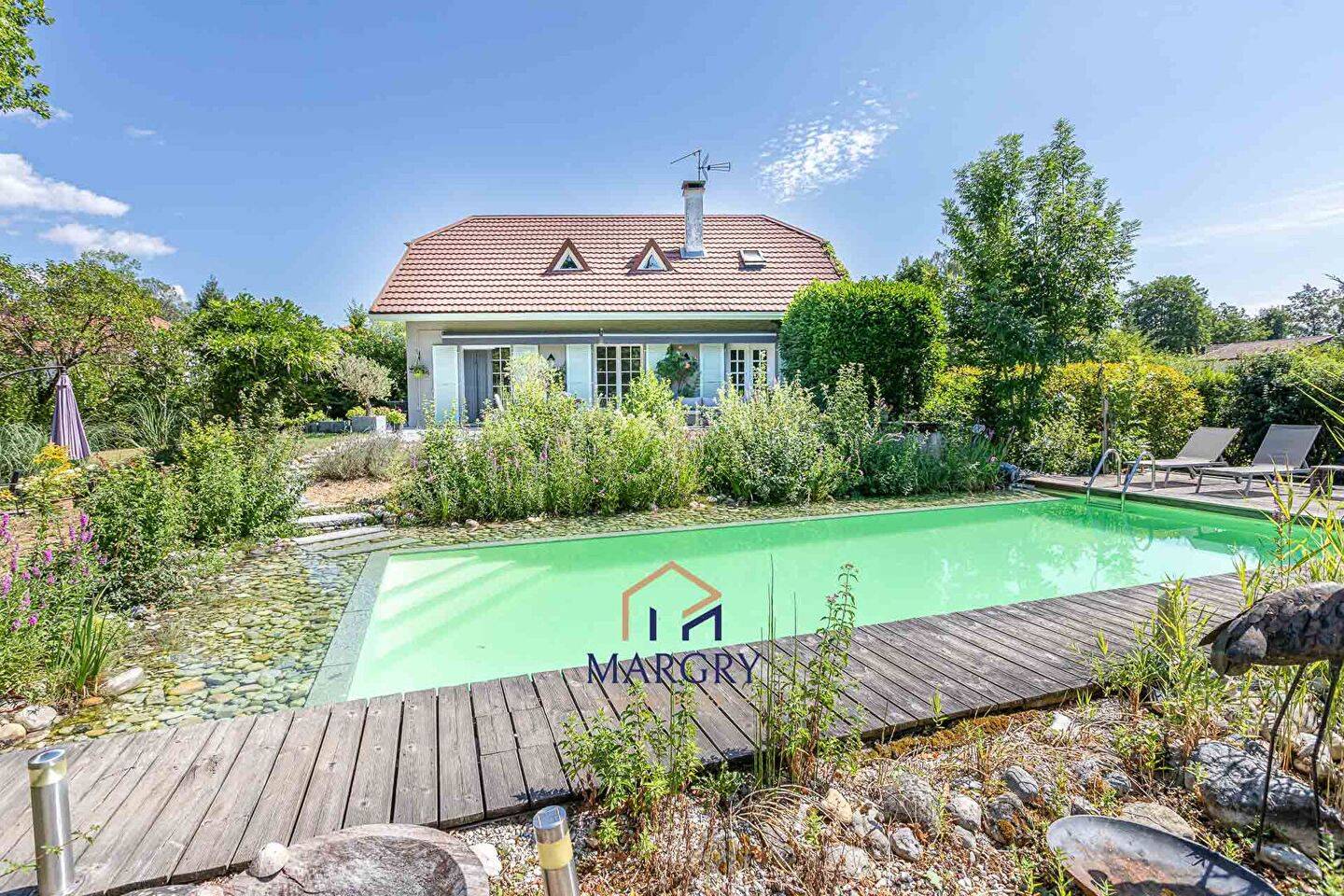 Maison 7 pièces 189 m² · à Chevry · 189 m² · 1 140 000 €