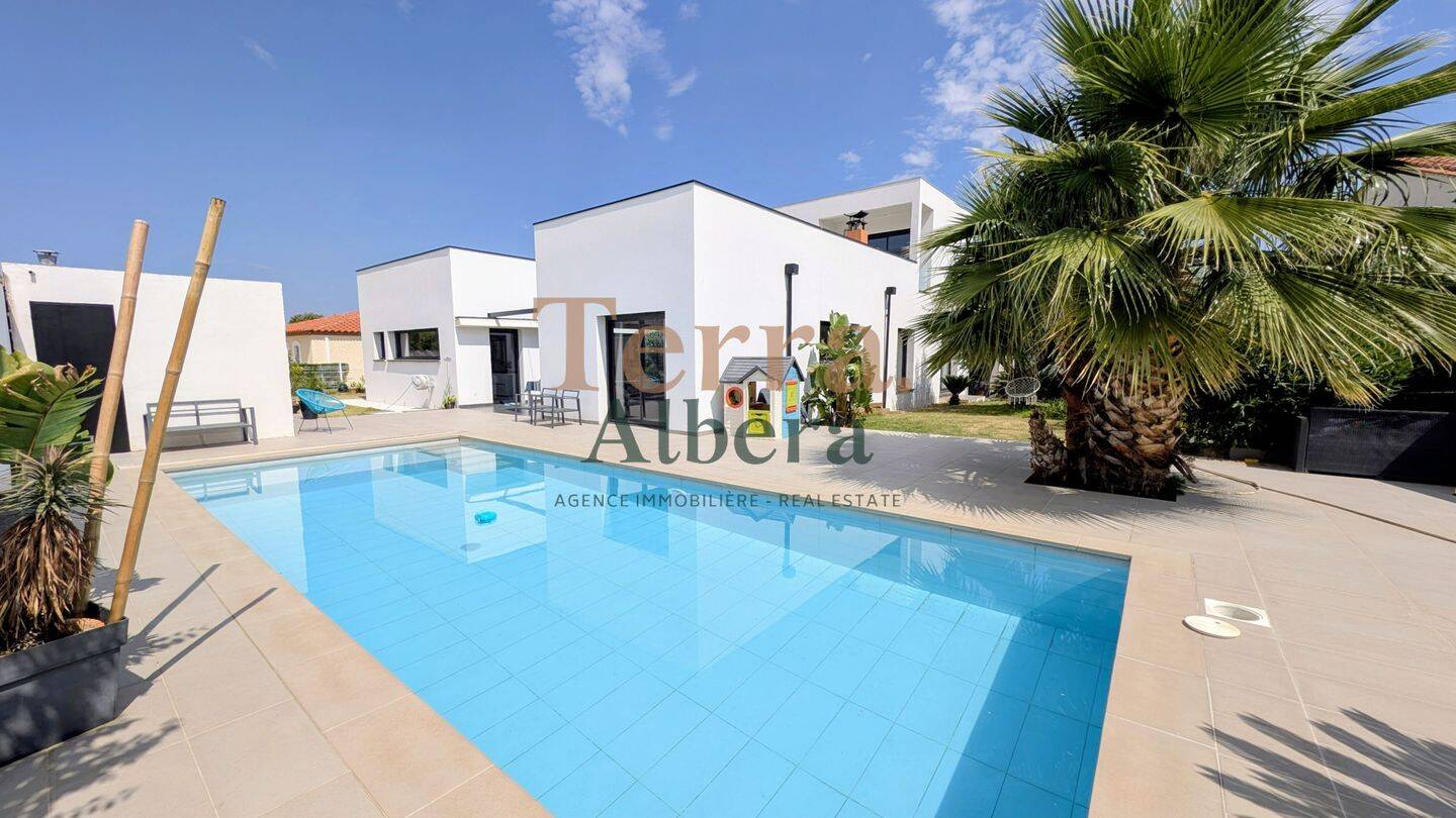 Maison 6 pièces 218 m² · à Laroque-des-Albères · 218 m² · 795 000 €