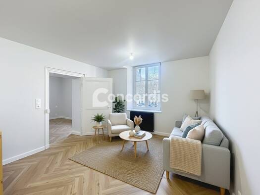 Appartement à vendre 106 600 € 2 pièces 1 chambre 42 m² Étage 1/1 Épinal 88000