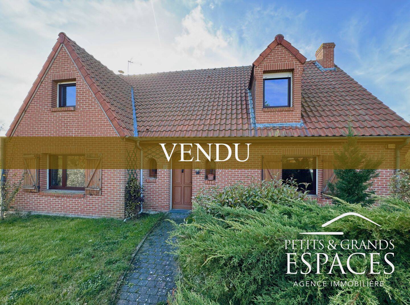 Maison 9 pièces 167 m² · à Curgies · 167 m² · 329 000 €