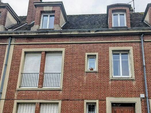 Duplex à vendre 151 500 € 3 pièces 2 chambres 71 m² Étage 2/2 Beauvais 60000