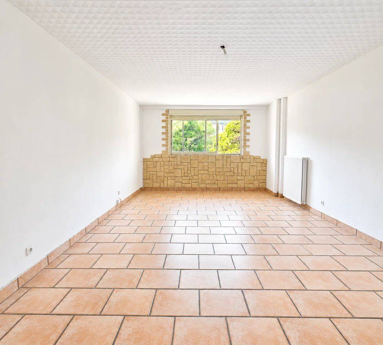Appartement 3 pièces 70 m² · à Carros · 70 m² · 210 000 €