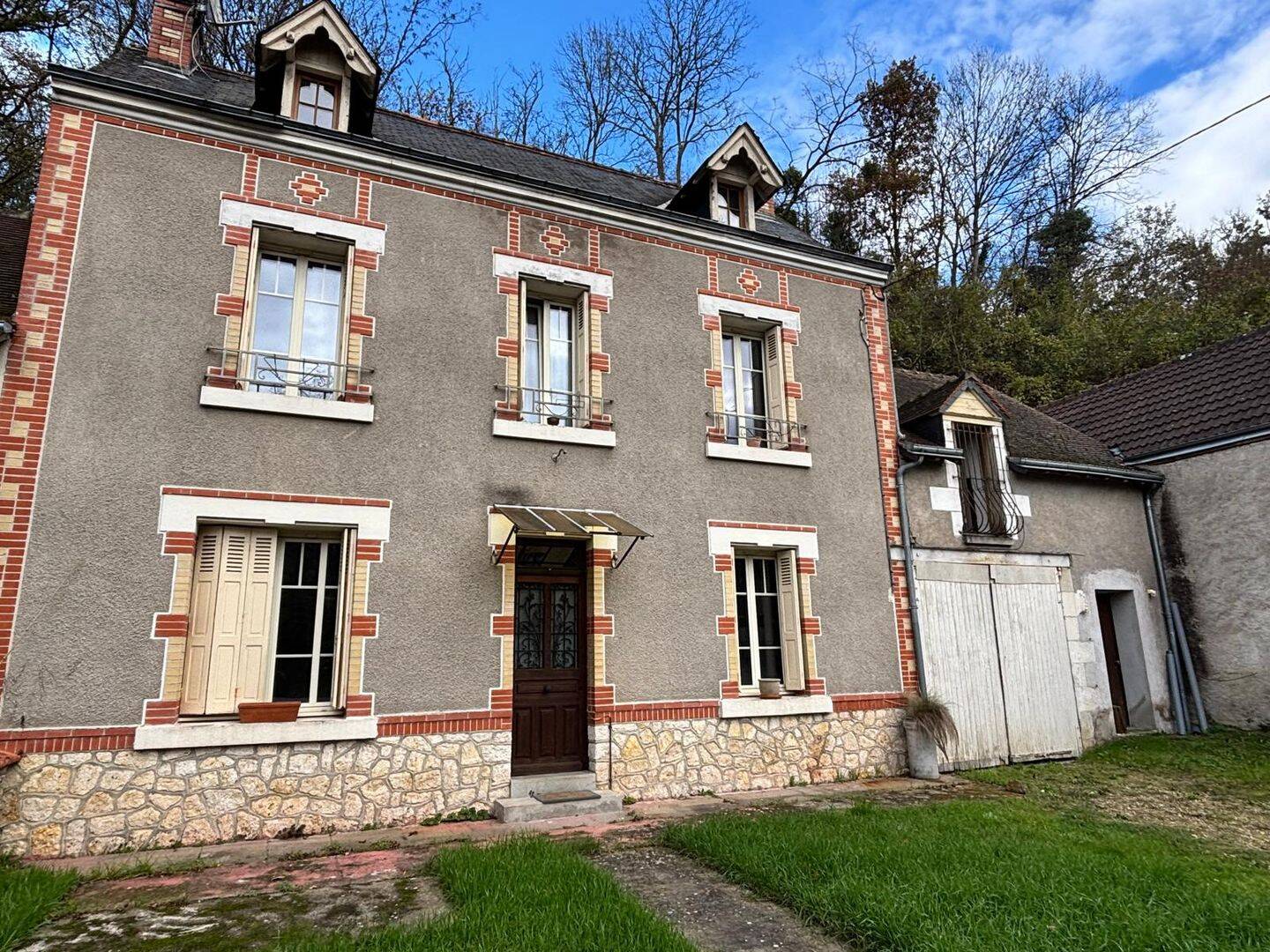 Maison 6 pièces 125 m² · à Mosnes · 125 m² · 169 000 €