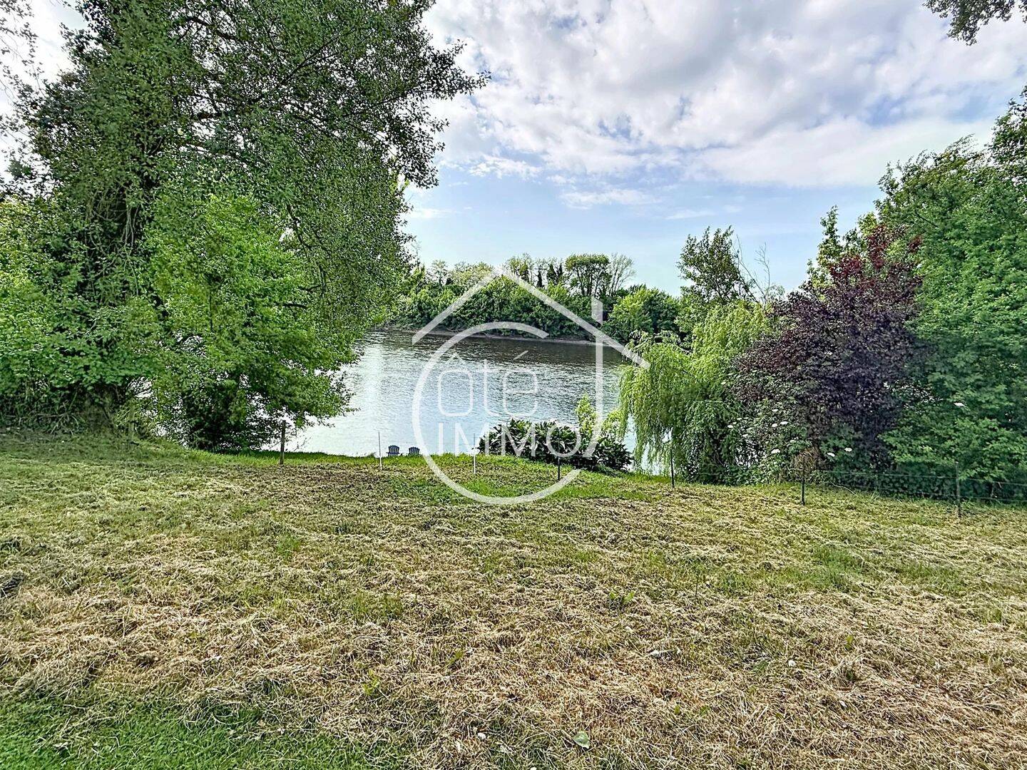 Maison 8 pièces 295 m² · à Le Fleix · 295 m² · 595 000 €