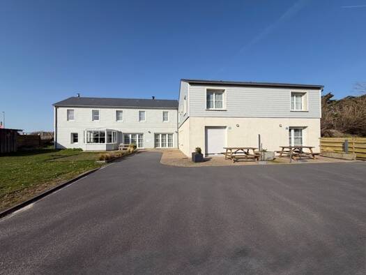 Maison à vendre 535 000 € 13 pièces 9 chambres 383 m² 1 040 m² de terrain Créances 50710