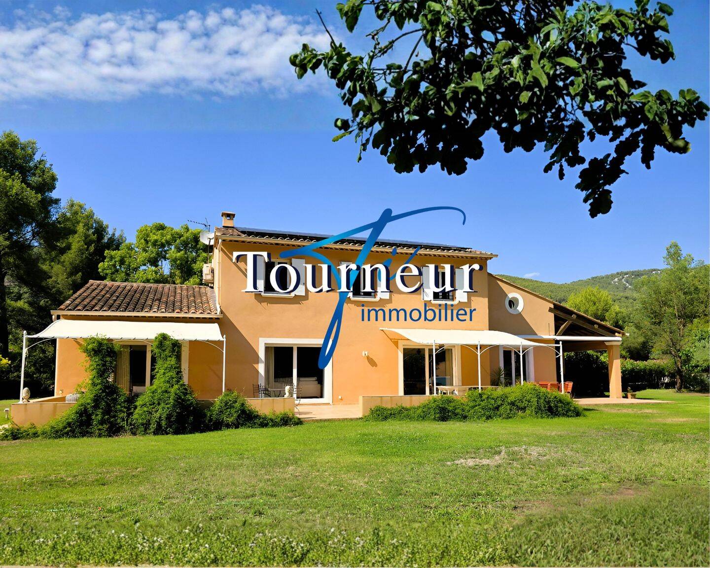Maison 6 pièces 180 m² · à Sanary-sur-Mer · 180 m² · 1 495 000 €