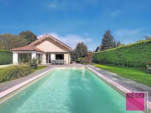 Maison à vendre 830 000 € 5 pièces 4 chambres 167 m² 900 m² de terrain Étrembières 74100