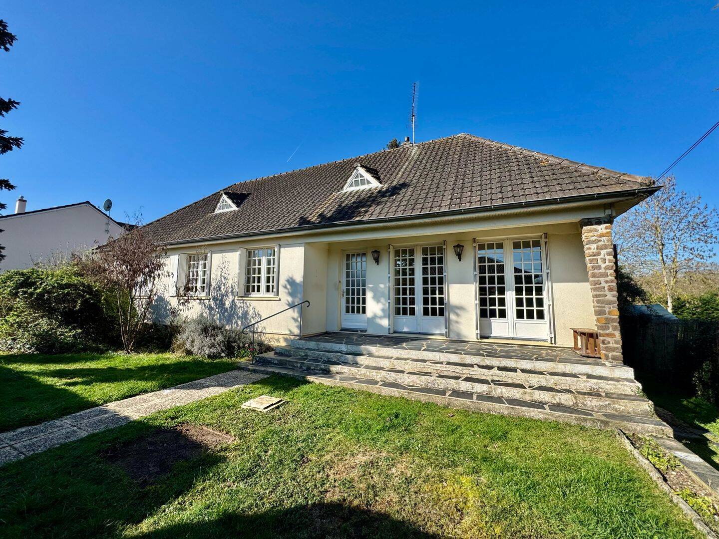 Maison 4 pièces 85 m² · à Houdan · 85 m² · 235 000 €