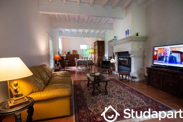Maison 4 pièces 160 m² · à Saint-Pierre-de-Clairac · 160 m² · 1 647 €