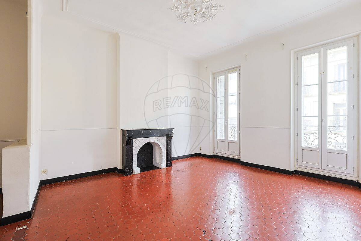 Appartement 4 pièces 91 m² · à Marseille 4ème Arrondissement · 91 m² · 296 400 €