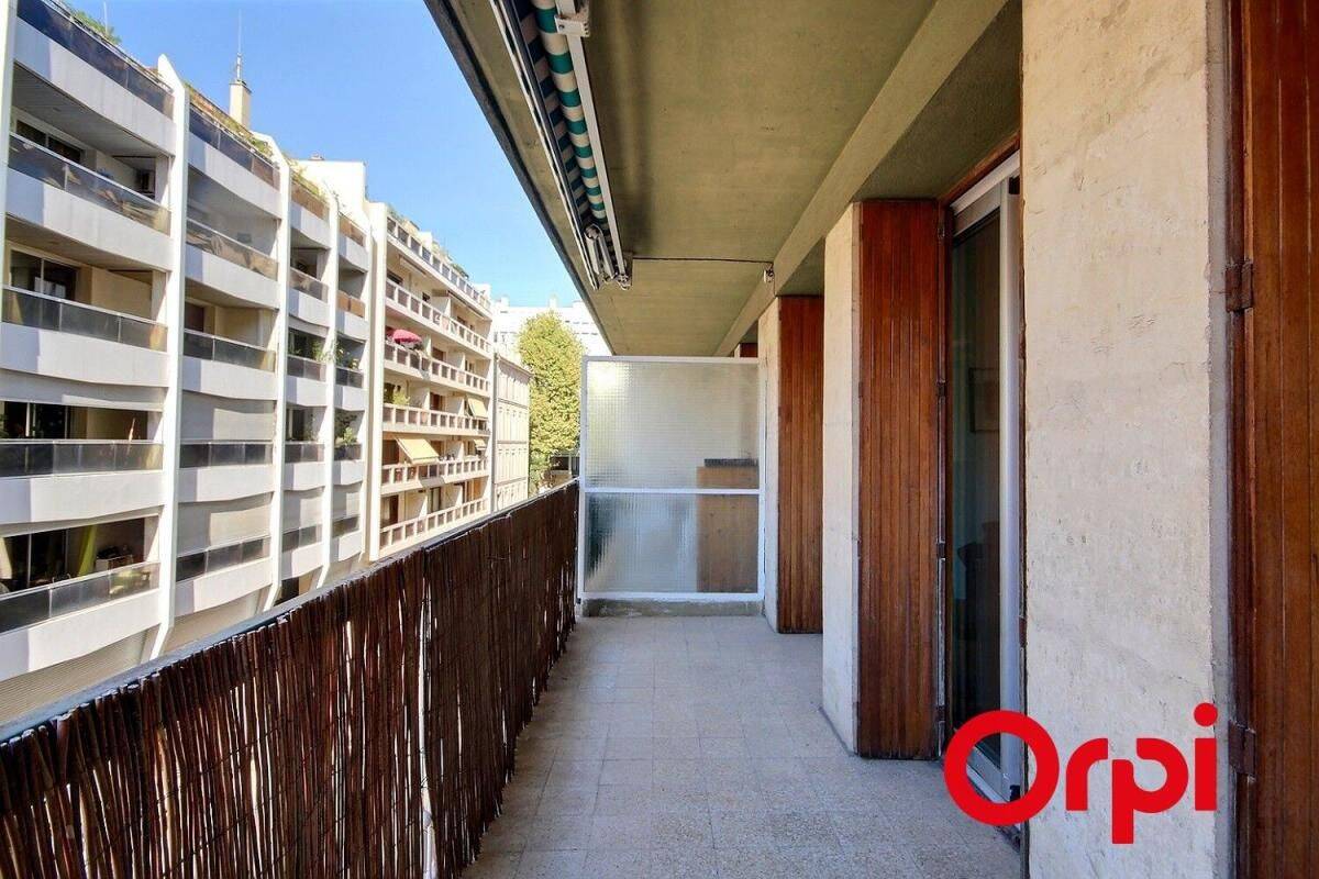 Appartement 2 pièces 69 m² · à Marseille 7ème Arrondissement · 69,2 m² · 1 250 €/mois