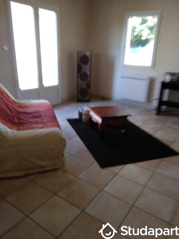 1 pièce 11 m² · à La Roche-sur-Yon · 11 m² · 490 €