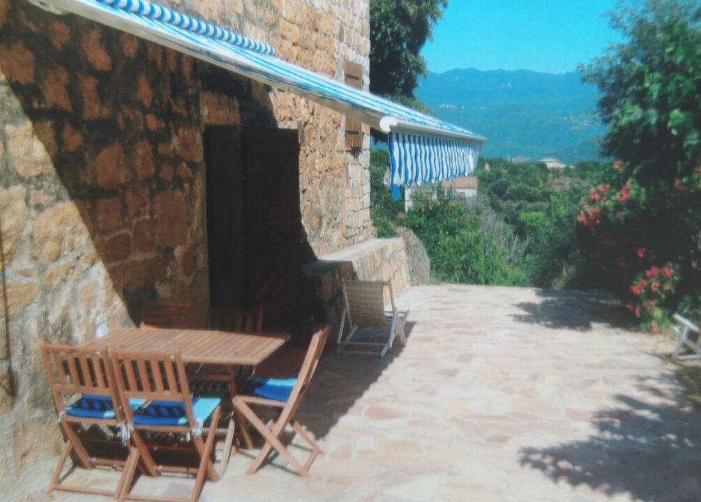 Maison 4 pièces 64 m² · à Cognocoli-Monticchi · 64 m² · 900 €