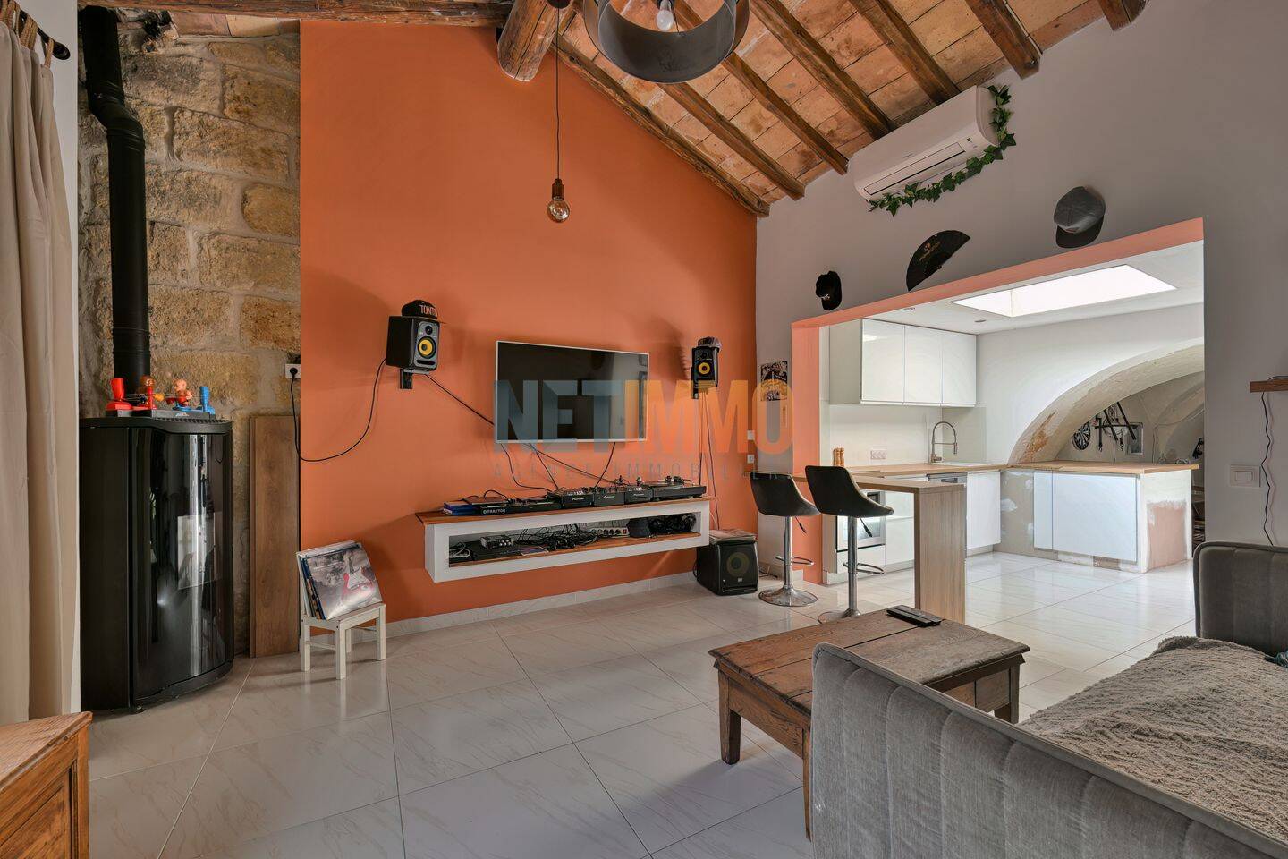 Maison 6 pièces 136 m² · à Aimargues · 136 m² · 260 000 €