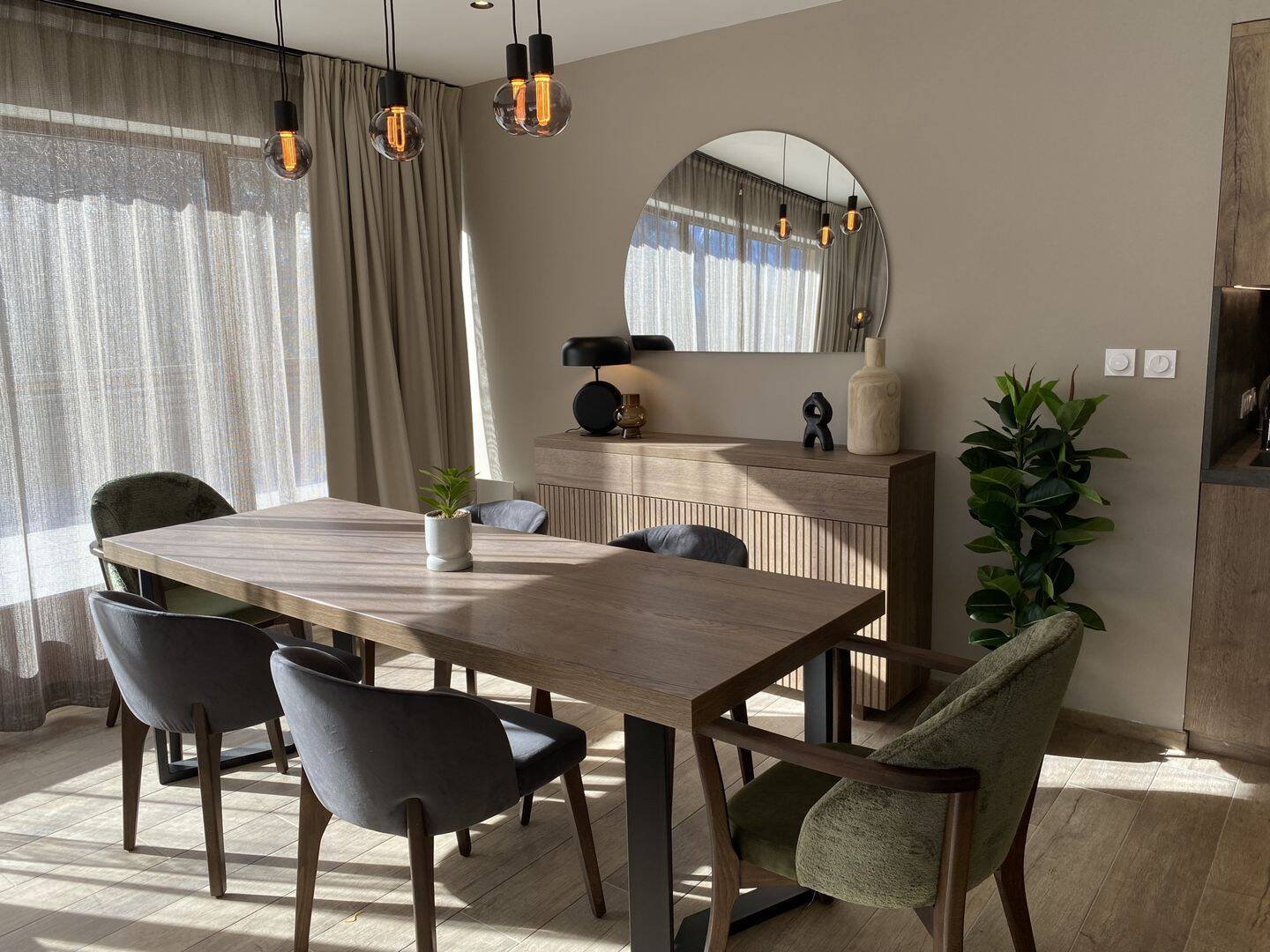Appartement 4 pièces 85 m² · à Uvernet-Fours · 84,8 m² · 285 400 €