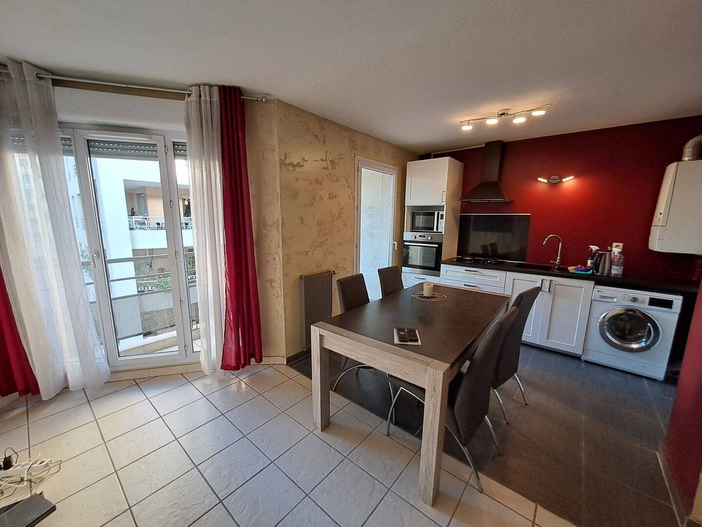 3 pièces 63 m² · à Lyon 3ème Arrondissement · 63,1 m² · 580 €