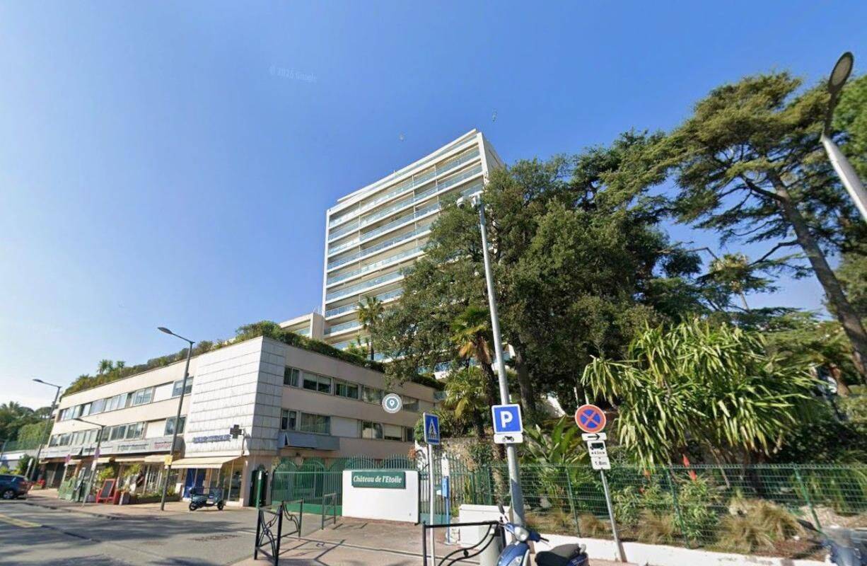 Appartement 1 pièce 19 m² · à Cannes · 19,4 m² · 550 €
