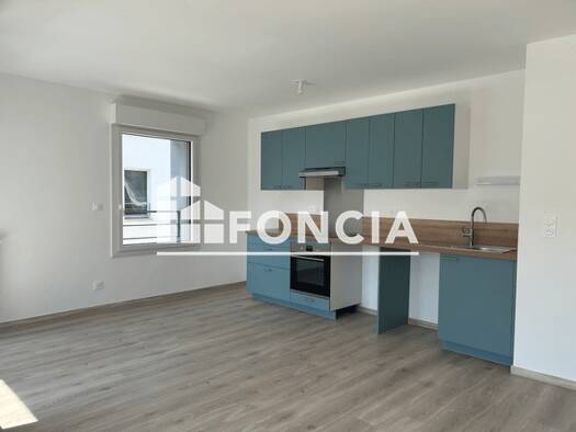 Appartement à louer 795 € 3 pièces 2 chambres 60,2 m² Étage 1/5 Ville Port Saint-Nazaire 44600